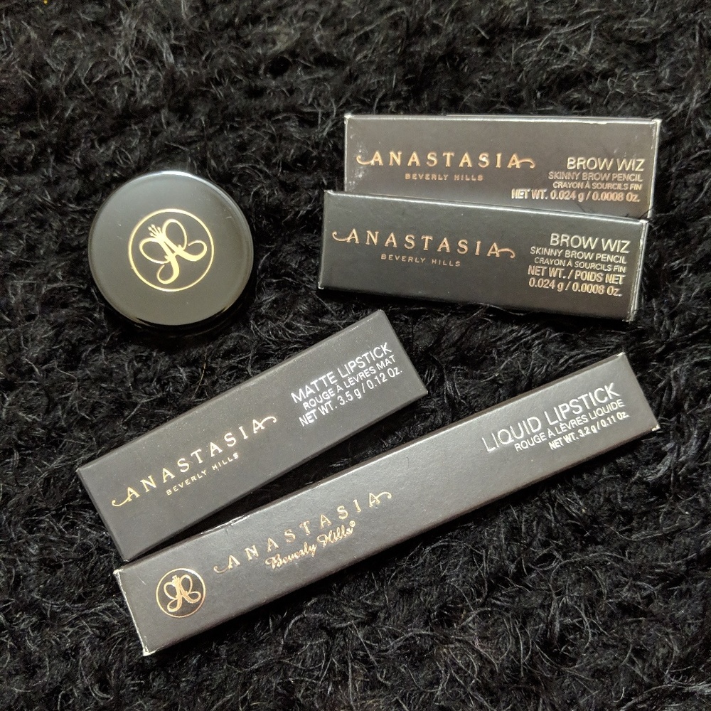 Anastasia bundle (SOLD)
